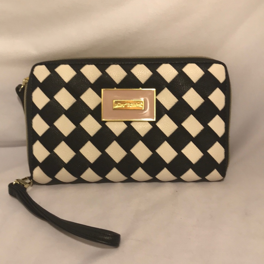 Betsy Johnson Zip Wallet